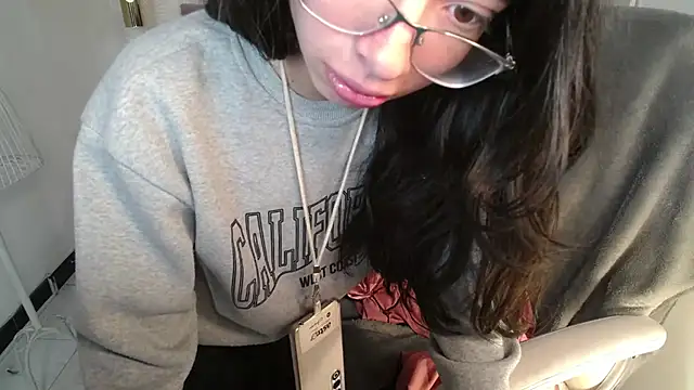 alllyson_'s cam snapshot