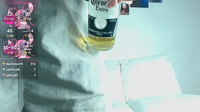 ann_sophi's cam snapshot