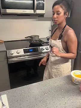 Your_Paris's cam snapshot