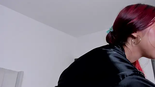 Mirandaa_Rogers's cam snapshot