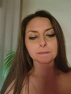 angel_eyees live sex cam