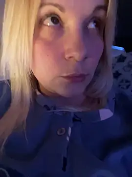 LaRa_forU's cam snapshot