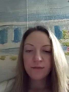 KattyLuuu's cam snapshot