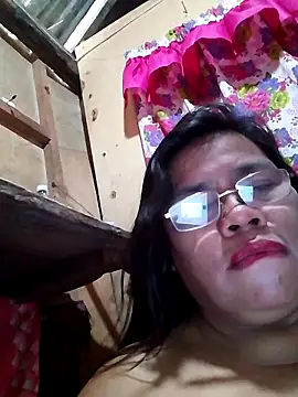 Huge_mama69's cam snapshot