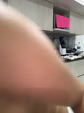 emma_andrew1's cam snapshot