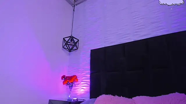 Melody_Black_'s cam snapshot