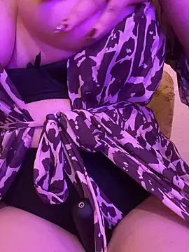 Cameelia's cam snapshot