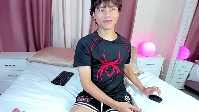 Honeymoon_sariel live sex cam