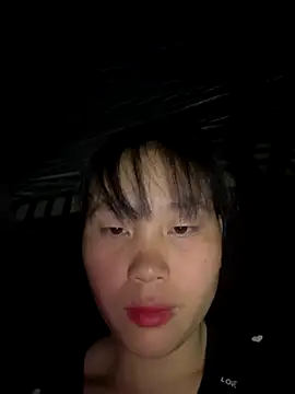 huong-18's cam snapshot