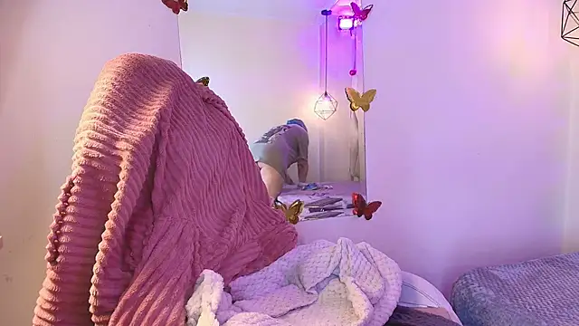 Lilith_curvy's cam snapshot