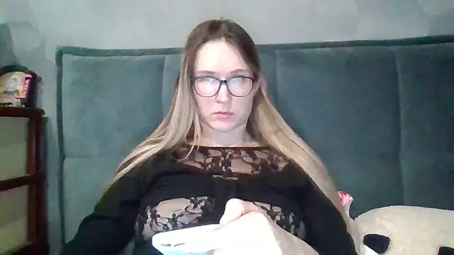 Jugira's cam snapshot