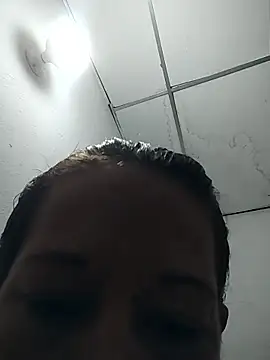 marinita13 live sex cam