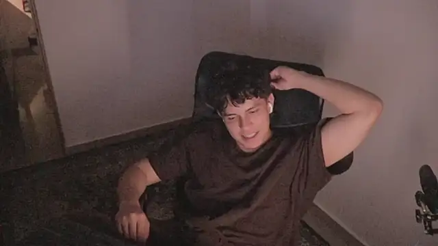 Tony_Hoffa live sex cam