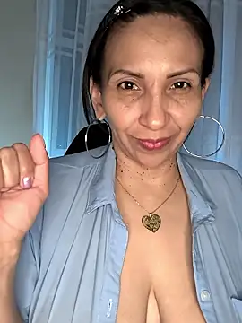 Mrsvictoriaaa's cam snapshot