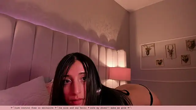 Evabellee's cam snapshot