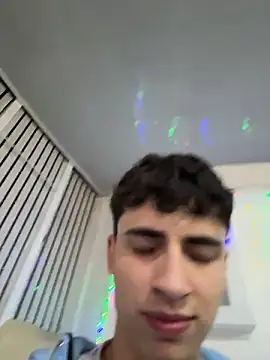 AdrianRinaldi live sex cam