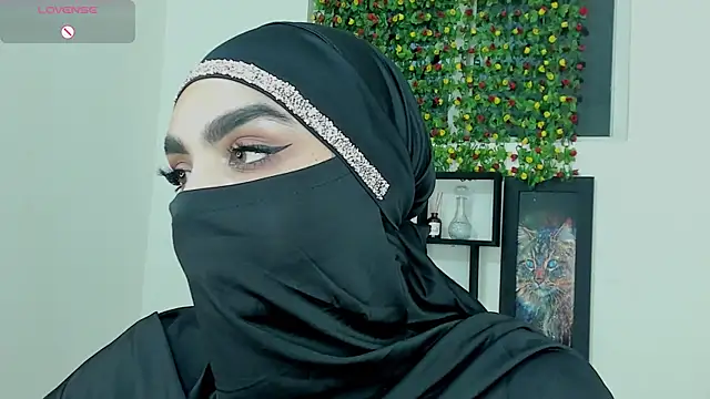 Maissa_Alabi's cam snapshot