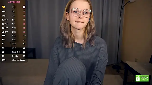 ToyaPletz's cam snapshot