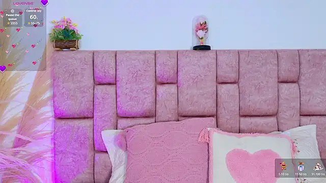 ScarlettLuxe's cam snapshot