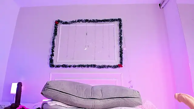 KylieGomeez's cam snapshot