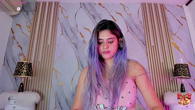 sharon_greey's cam snapshot