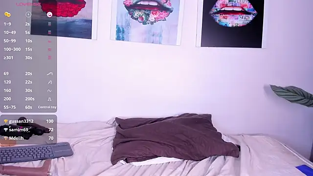 Monika-Ruiz's cam snapshot