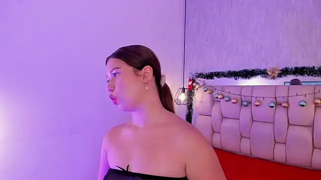 Roxie-Summers11 live sex cam