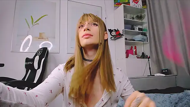 yoi_mika live sex cam