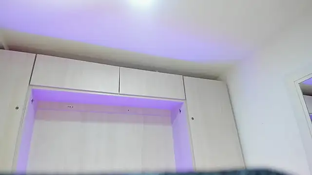 SaraPalmerr's cam snapshot