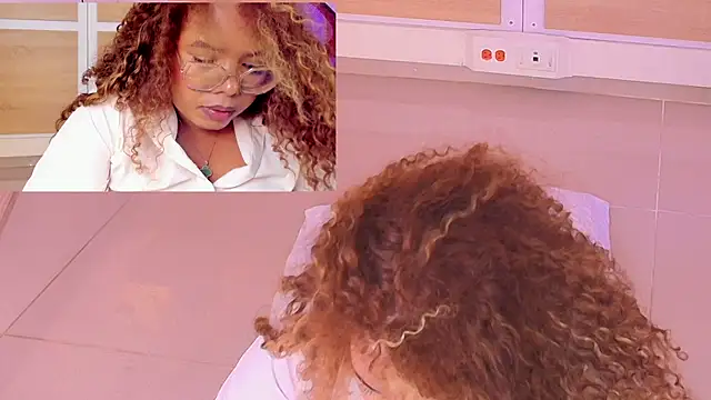 _nickypurple_'s cam snapshot