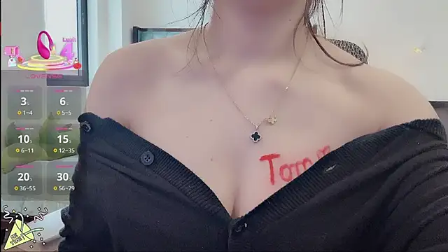 Caryln-Bun's cam snapshot