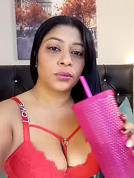 Lashmy111's cam snapshot