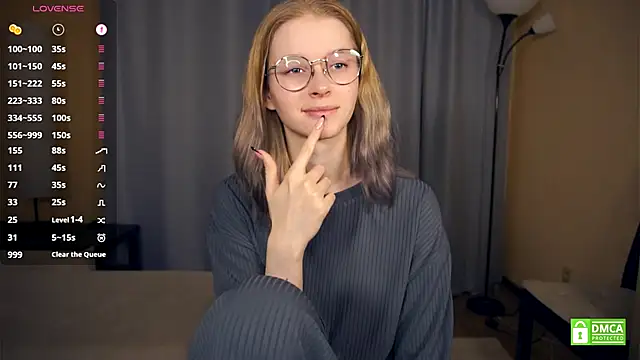 ToyaPletz's cam snapshot