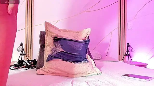 CheryHandsome live sex cam