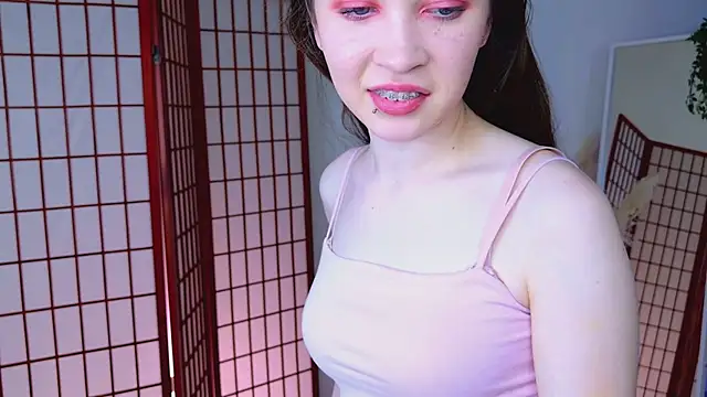 SilentLily's cam snapshot