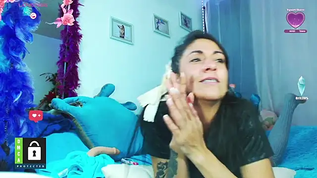 Abri_369's cam snapshot