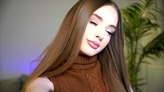 petitegonwiild's cam snapshot