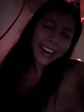 Alissun_'s cam snapshot