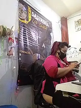 hot_tailoring's cam snapshot