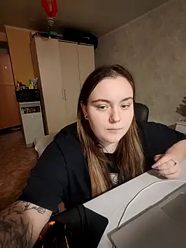 Elyslis's cam snapshot