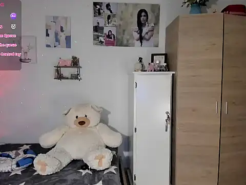 Veronikolsen-'s cam snapshot