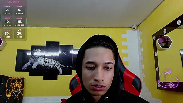 jose_sexycumm live sex cam