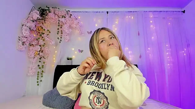 Bonny_and_carrot live sex cam