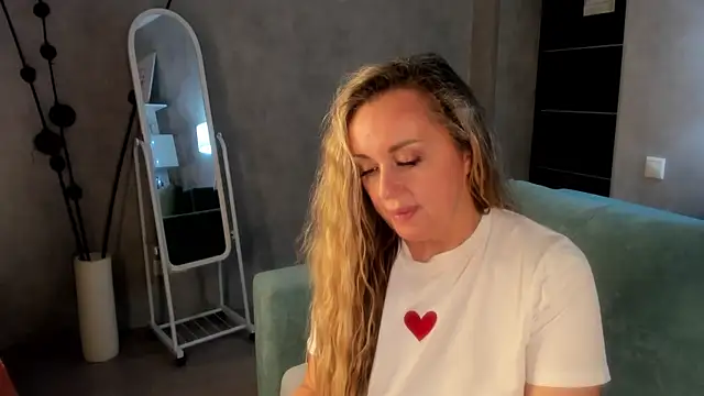 Sky_Kuper's cam snapshot