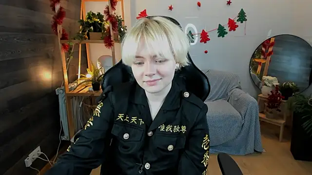 KellyKik's cam snapshot