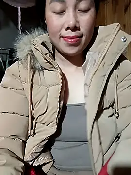 Chloe-ee's cam snapshot