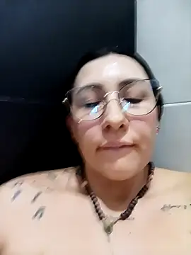 You-kitty2025's cam snapshot