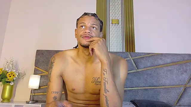 Nick_and_amber's cam snapshot