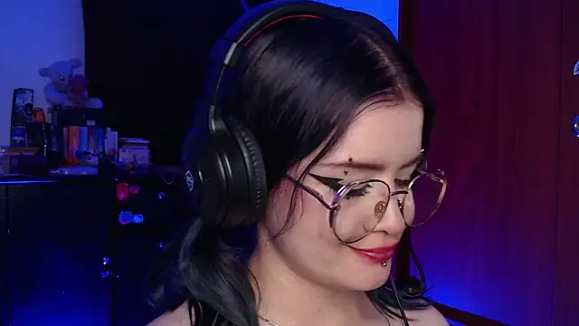 Raventh_'s cam snapshot