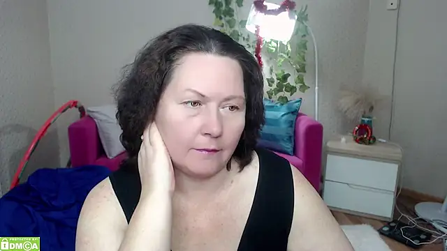 milf_hornys's cam snapshot